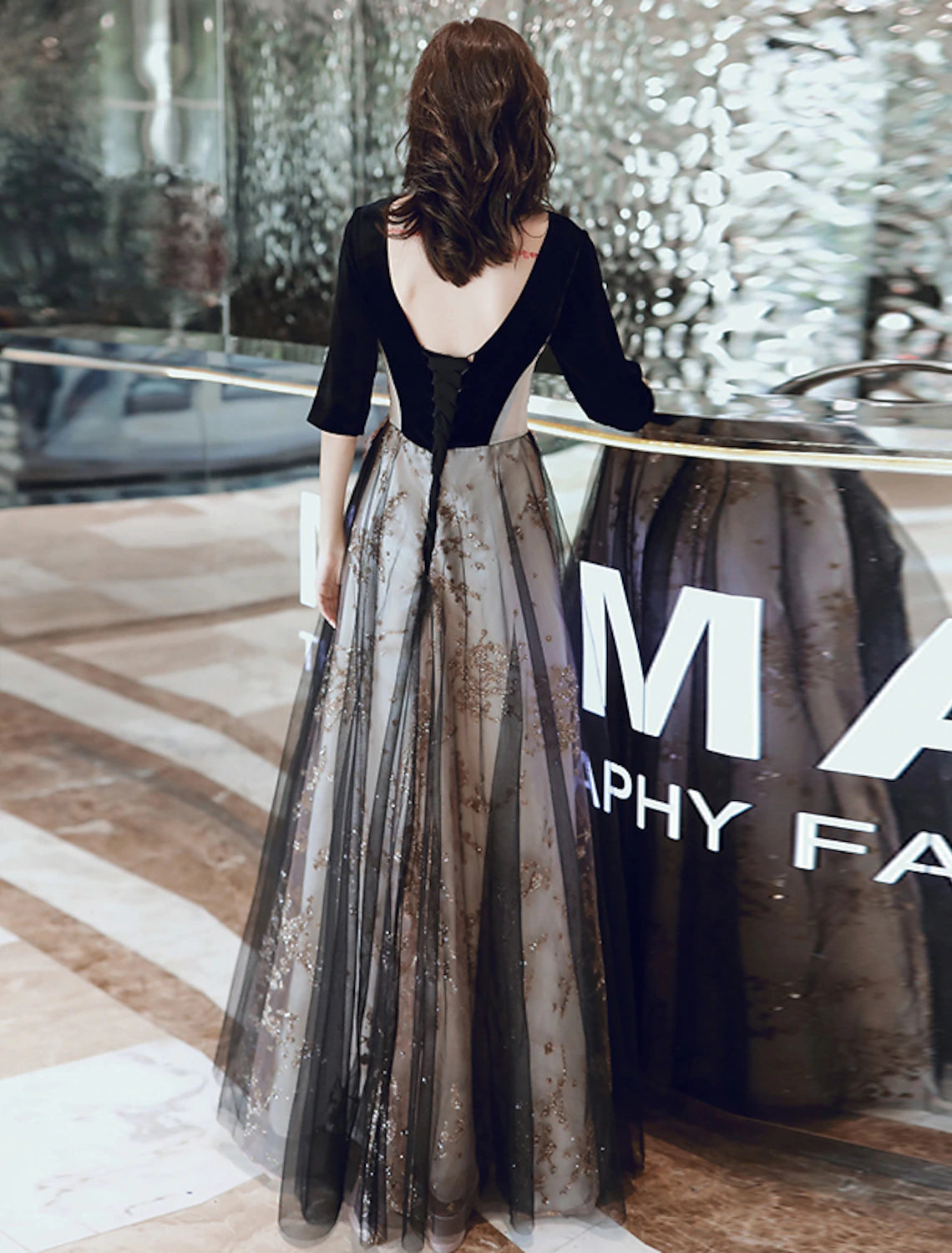 Wholesale  A-Line Glittering Cut Out Party Wear Formal Evening Dress Illusion Neck Half Sleeve Floor Length Velvet with Sequin Appliques
